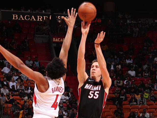 巴特勒连续十场比赛得分超过大胜，日本队挑战极限！的简单介绍