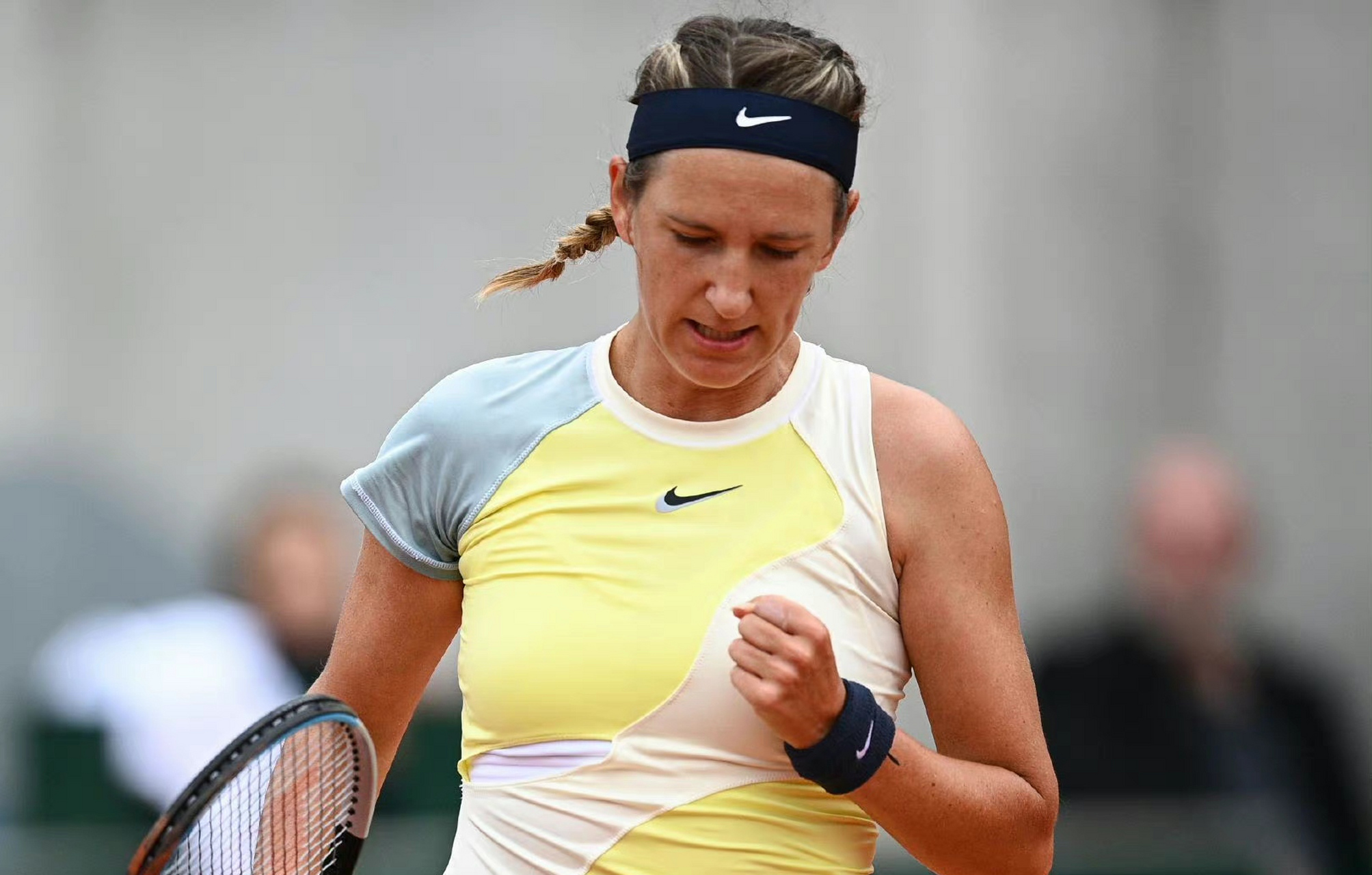 阿扎伦卡迎来三赛季高光表现，篮网球迷沸腾！的简单介绍